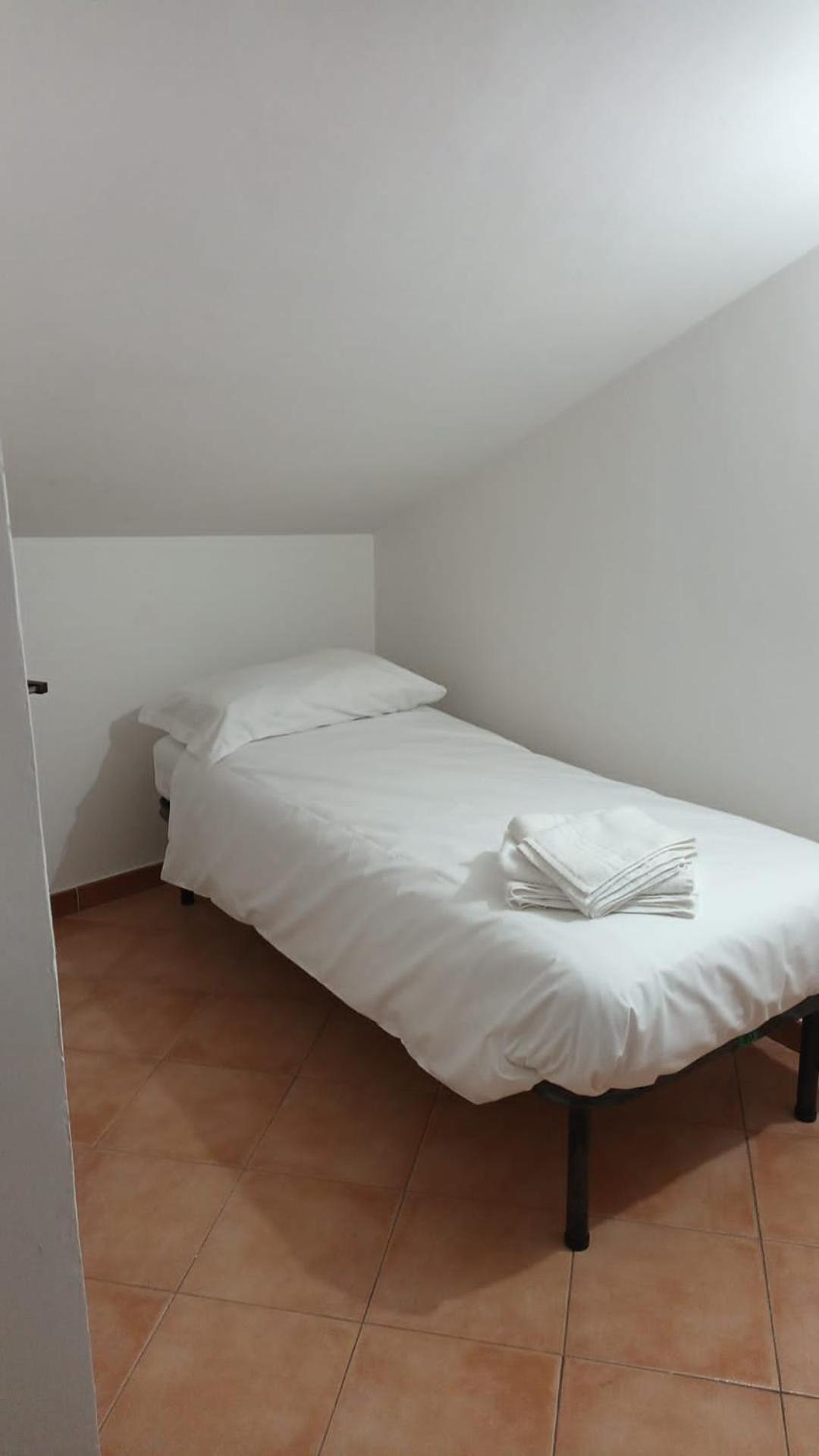 Casa N 2 Con Parcheggio Privato E Colonnina Ricarica Apartment Livorno Exterior photo